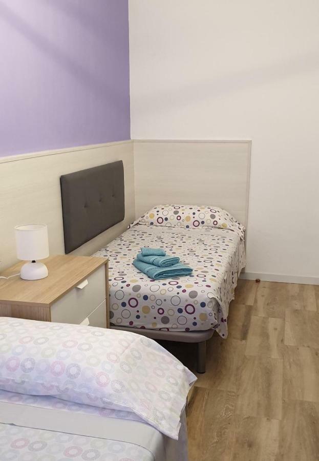 פיגוארז Apartamento Nuria מראה חיצוני תמונה
